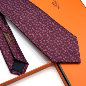 Bordeaux Faconnee Maillons Silk Tie