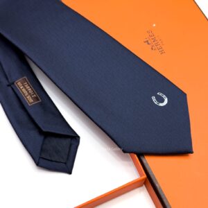 Navy PLAIN HORSESHOE SILK TIE