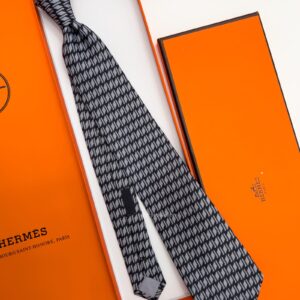 HERMES - Grey Black H ROW PATTERN SILK TIE