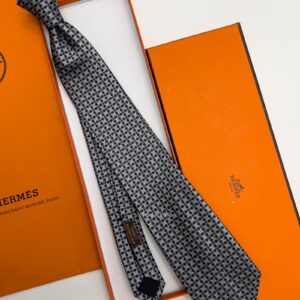 H - Grey MORS LOVE SILK TIE