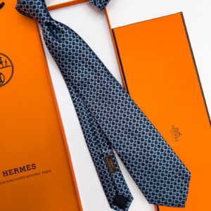 Navy Blue Le Pied A L'Etrier SILK TIE