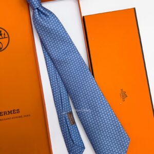 HERMES - Light Blue FACONNEE FRAMED H SILK TIE