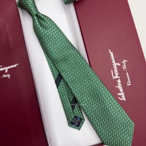 Green ITALIC GANCINI PATTERN SILK TIE