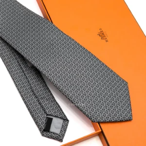 Grey Pont De H Tie - Luxury tie - A&A Brand Gallery Egypt